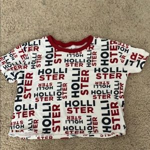 HOLLISTER CROP TOP